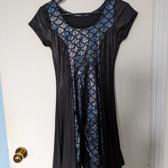 Living dead clothing mermaid black skater dress size medium. Made in Australia - Picture 2 of 5